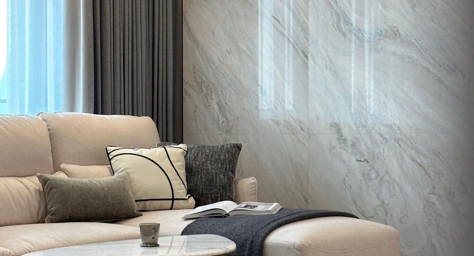 For sale 2 bedrooms condo in Khlong Toei, Bangkok