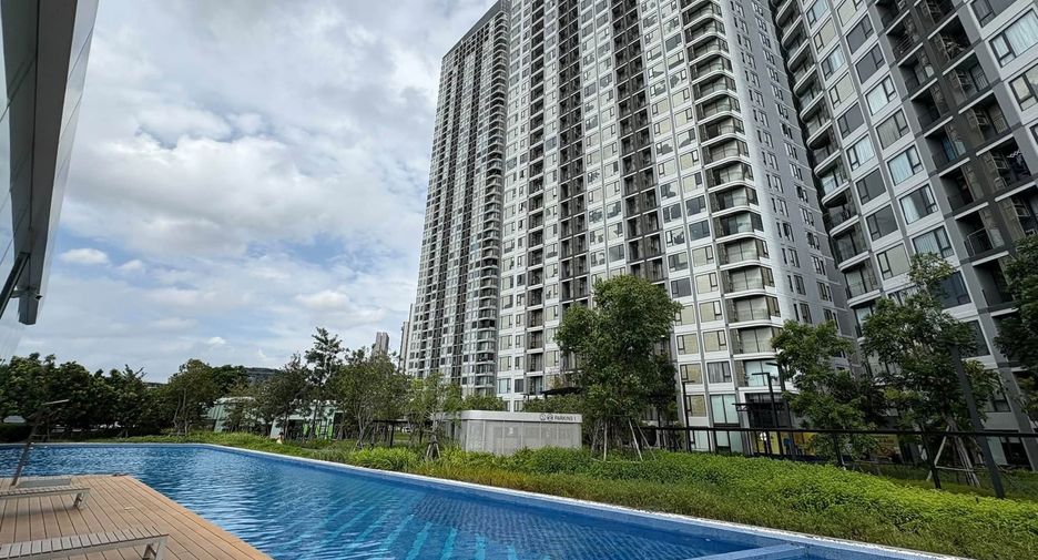 For sale 2 bedrooms condo in Bang Na, Bangkok