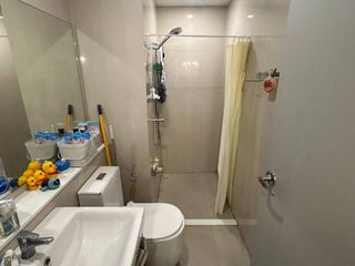 For sale 2 bedrooms condo in Din Daeng, Bangkok