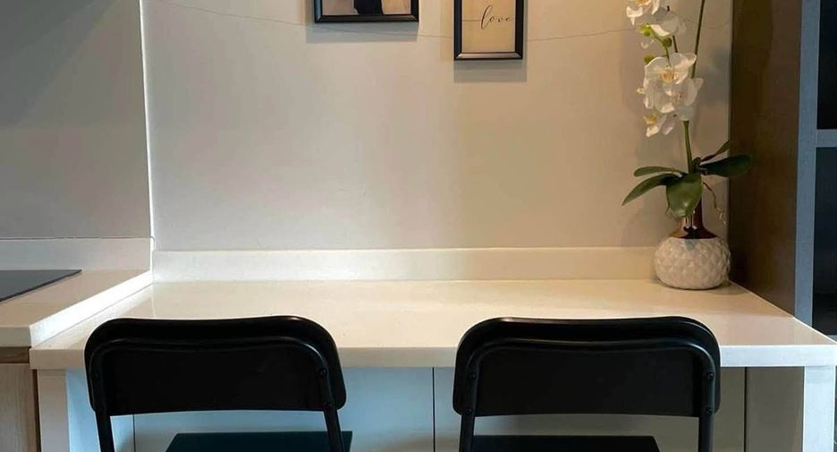 Wohnung zur Miete mit 1 Zimmer in Pathum Wan, Bangkok