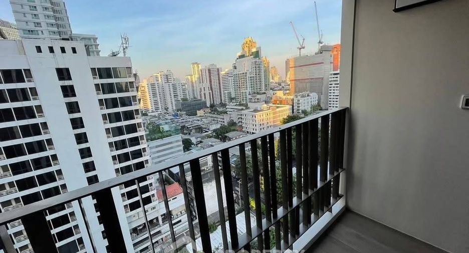 Condo en alquiler de 1 habitaciones en Khlong Toei, Bangkok