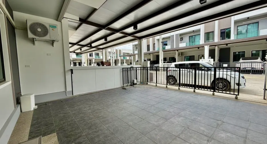 For rent 3 bedrooms house in Mueang Chiang Mai, Chiang Mai
