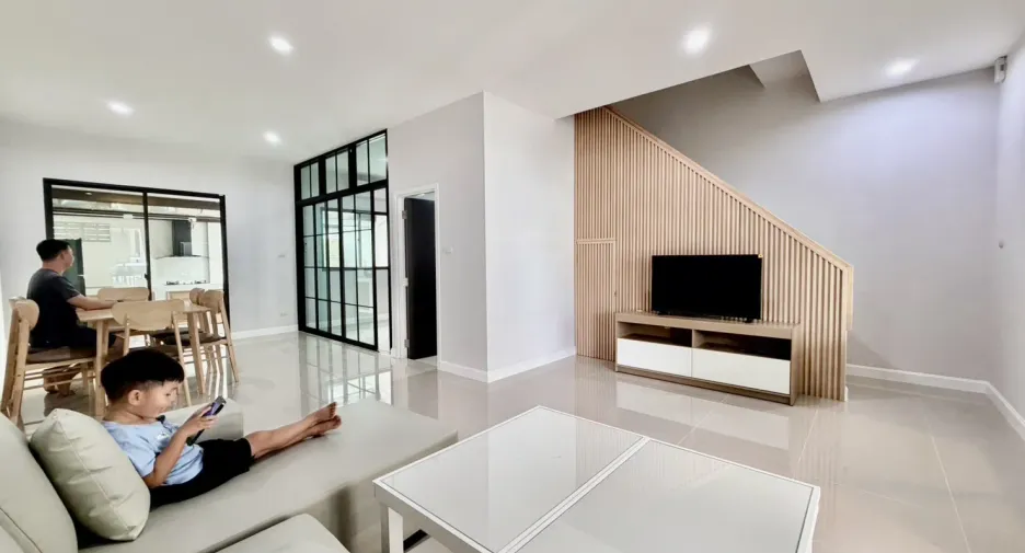 For rent 3 bedrooms house in Mueang Chiang Mai, Chiang Mai