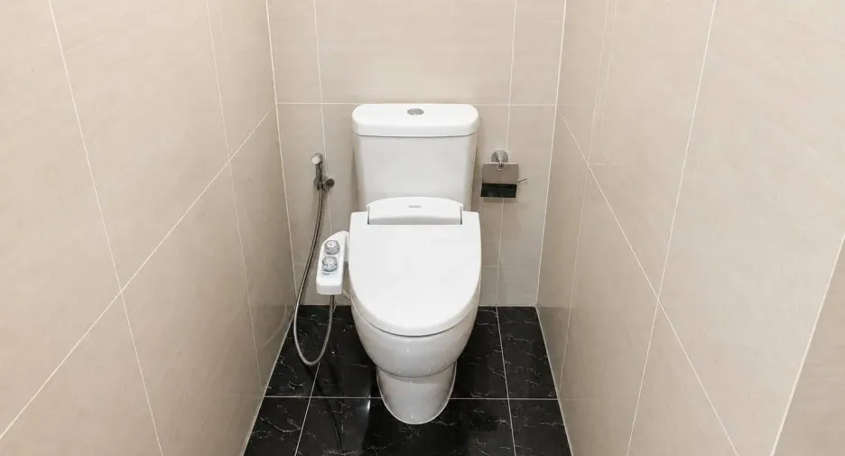 For sale and for rent 2 bedrooms condo in Khlong Toei, Bangkok