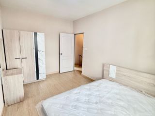 For rent 3 bedrooms townhouse in Lat Phrao, Bangkok