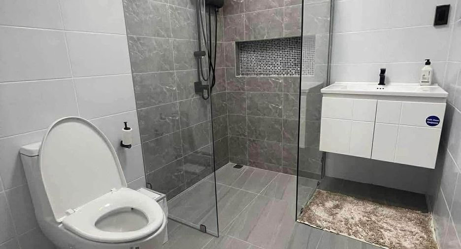 For rent 2 bedrooms house in Mueang Phuket, Phuket