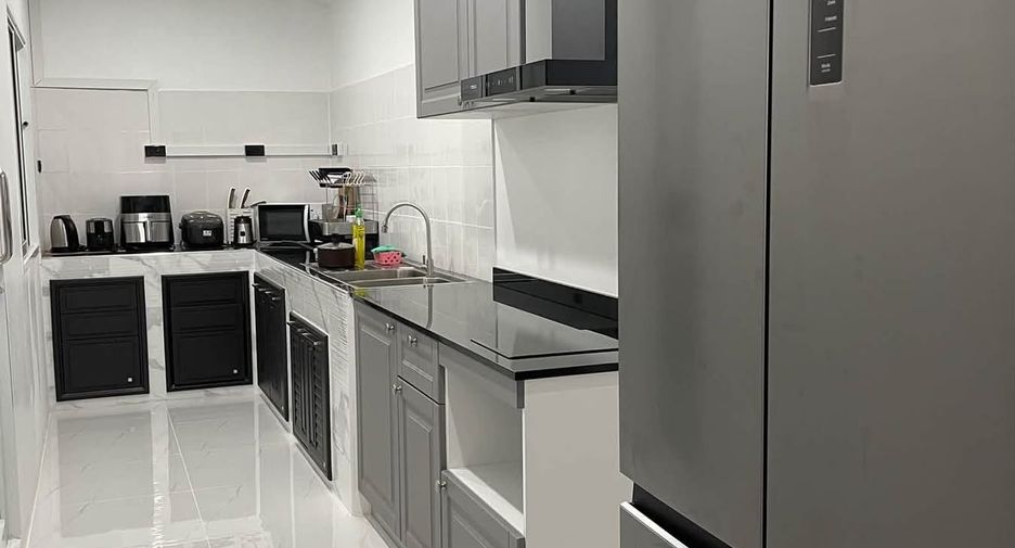 For rent 2 bedrooms house in Mueang Phuket, Phuket