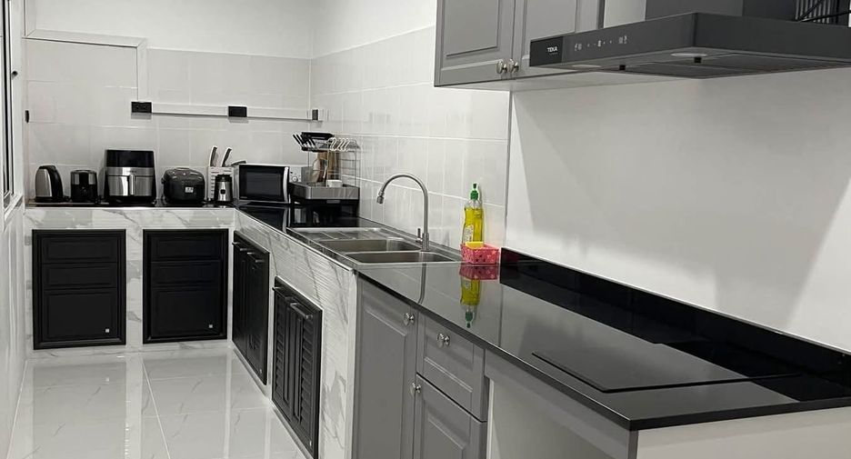 For rent 2 bedrooms house in Mueang Phuket, Phuket