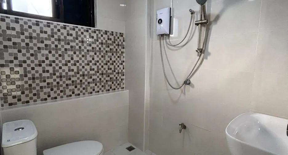 For sale studio condo in Mueang Chiang Mai, Chiang Mai