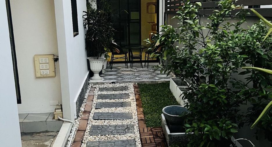 Casa adosada en venta de 4 habitaciones en Bang Bua Thong, Nonthaburi