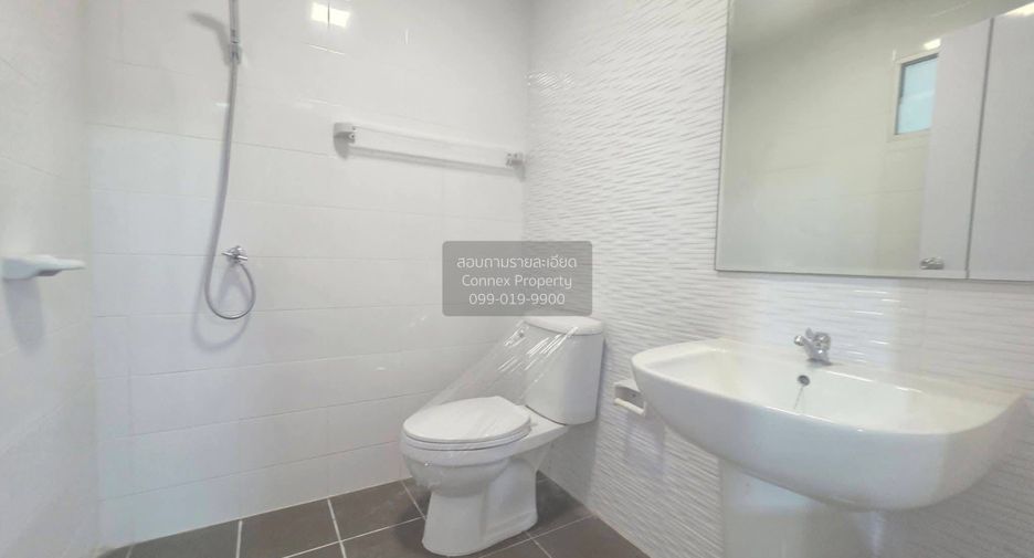 For sale 1 bed townhouse in Phra Samut Chedi, Samut Prakan