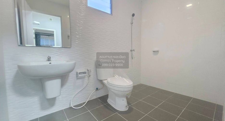 For sale 1 bed townhouse in Phra Samut Chedi, Samut Prakan