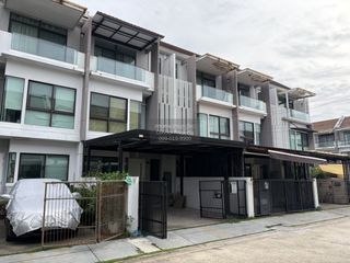 For sale 1 bed townhouse in Thung Khru, Bangkok
