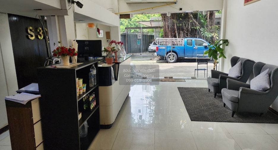 For sale 26 bedrooms retail Space in Khlong Toei, Bangkok