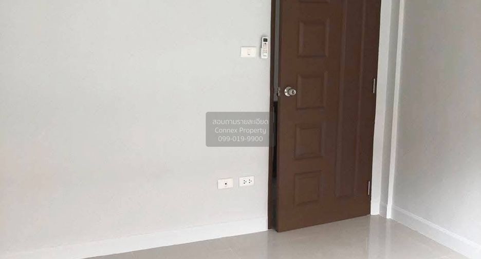 À vendre 3 chambres maison de ville à Mueang Phuket, Phuket
