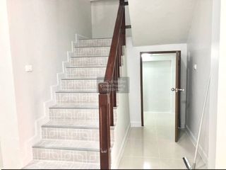 À vendre 3 chambres maison de ville à Mueang Phuket, Phuket