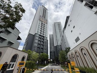For sale 1 bed condo in Bangkok Noi, Bangkok