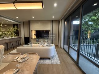 For sale 2 bedrooms condo in Dusit, Bangkok