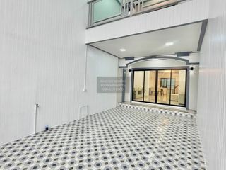 For sale 2 bedrooms townhouse in Mueang Nonthaburi, Nonthaburi