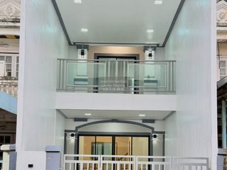 For sale 2 bedrooms townhouse in Mueang Nonthaburi, Nonthaburi