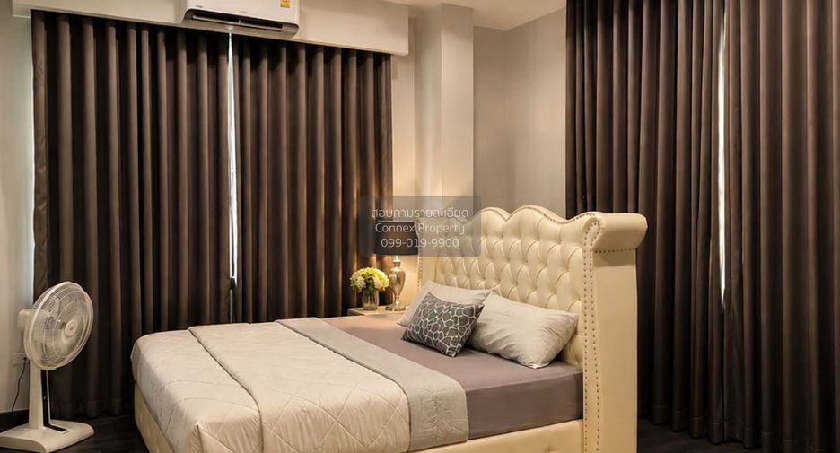 For sale 6 bedrooms house in Lat Phrao, Bangkok