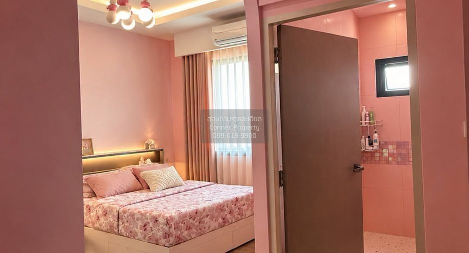 For sale 6 bedrooms house in Lat Phrao, Bangkok