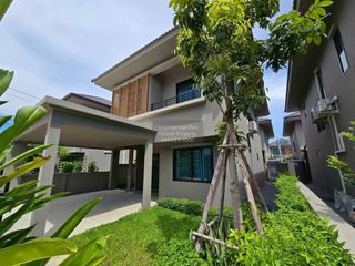 出售 3 卧室 独立屋 在 Bang Phli, Samut Prakan