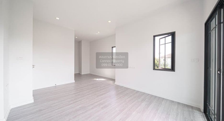 For sale 4 bedrooms house in Thanyaburi, Pathum Thani