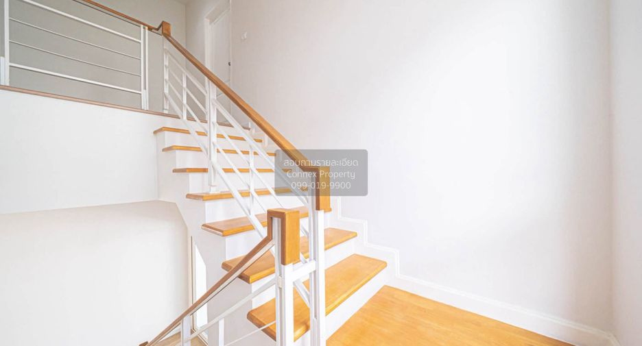 For sale 3 bedrooms house in Khan Na Yao, Bangkok
