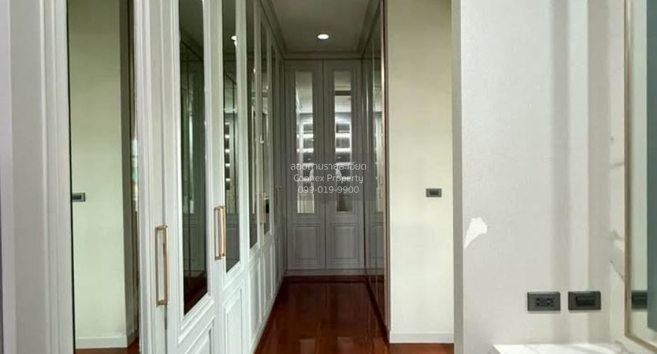 Casa en venta de 4 habitaciones en Lak Si, Bangkok