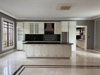 For sale 4 bedrooms house in Lak Si, Bangkok