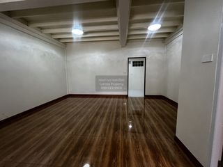 Casa adosada en venta de 2 habitaciones en Chatuchak, Bangkok