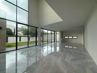 For sale 4 bedrooms house in Bang Khen, Bangkok