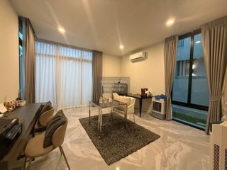 For sale 4 bedrooms house in Bang Khen, Bangkok