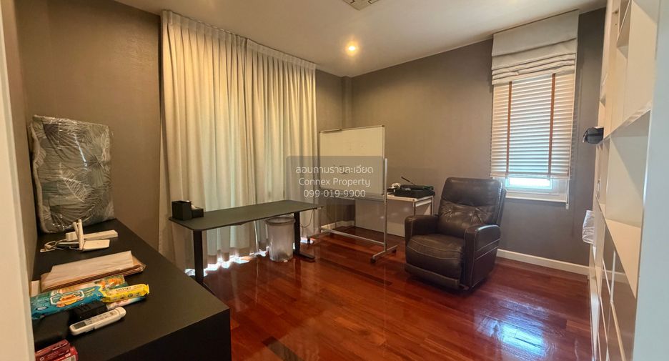 For sale 4 bedrooms house in Prawet, Bangkok