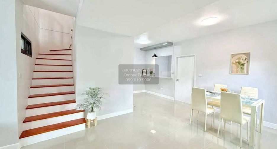 For sale 3 bedrooms townhouse in Mueang Nonthaburi, Nonthaburi