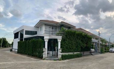 For sale 4 bedrooms house in Sai Mai, Bangkok