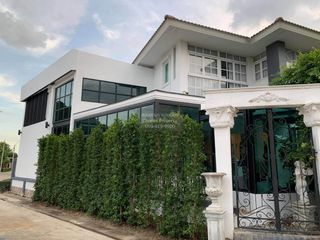 For sale 4 bedrooms house in Sai Mai, Bangkok