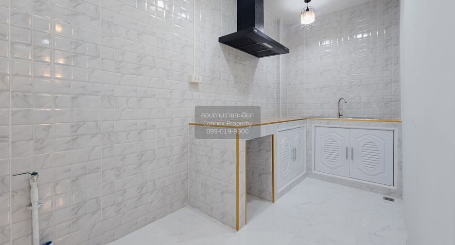 For sale 3 bedrooms townhouse in Bang Bua Thong, Nonthaburi