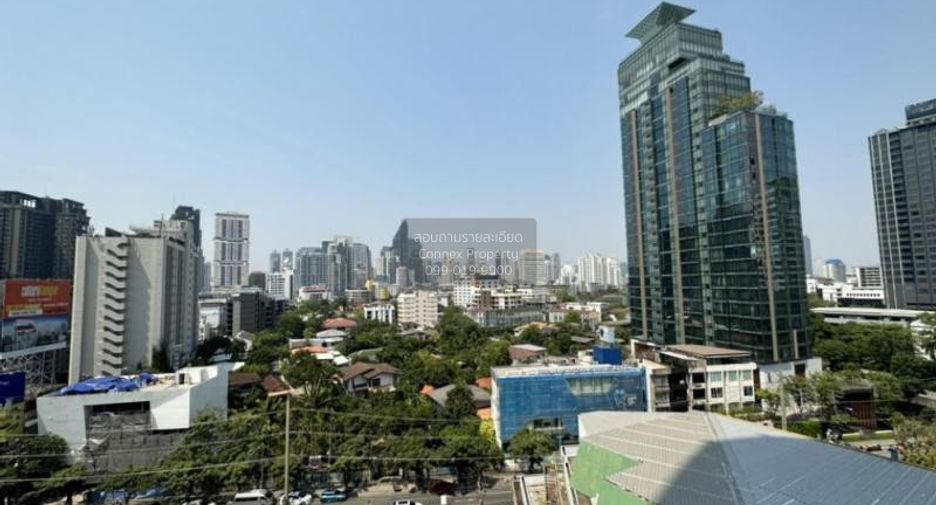 For sale 3 bedrooms condo in Watthana, Bangkok