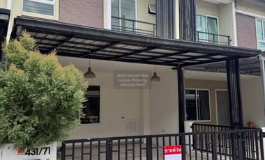 For sale 3 bedrooms townhouse in Mueang Pathum Thani, Pathum Thani
