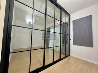 Casa adosada en venta de 3 habitaciones en Prawet, Bangkok