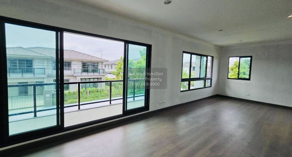 For sale 4 bedrooms house in Bang Khae, Bangkok