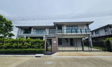 For sale 4 bedrooms house in Bang Khae, Bangkok