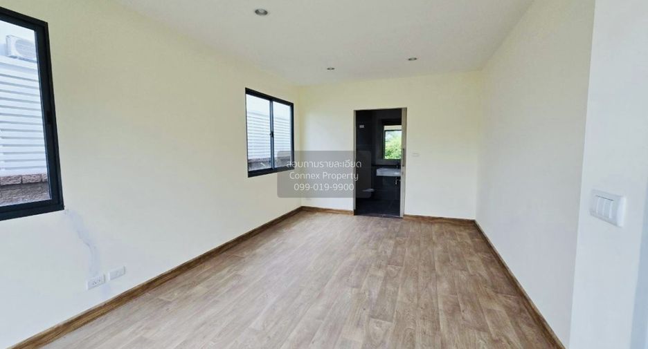 For sale 4 bedrooms house in Bang Khae, Bangkok