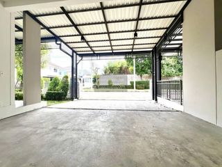 For sale 3 bedrooms house in Mueang Nonthaburi, Nonthaburi