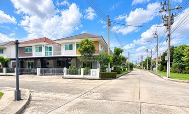 For sale 3 bedrooms house in Mueang Nonthaburi, Nonthaburi