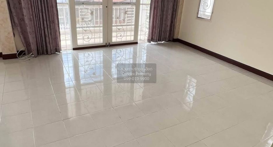 出售 5 卧室 独立屋 在 Phuket Town, 普吉