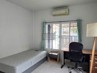 Casa adosada en venta de 2 habitaciones en Kathu, Phuket