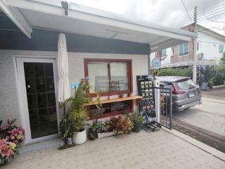 For sale 3 bedrooms townhouse in Mueang Nonthaburi, Nonthaburi